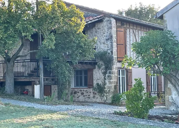 Ferme Domaine De Maurel