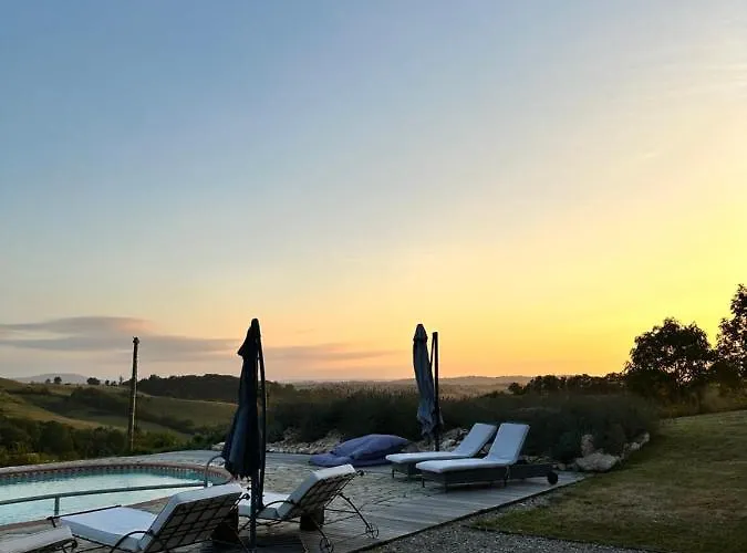 Semesterbostad Ferme Domaine De Maurel *